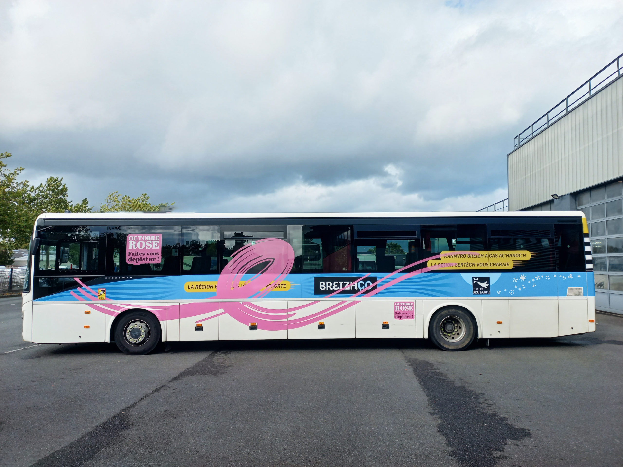 covering bus- breizhgo-région bretagne