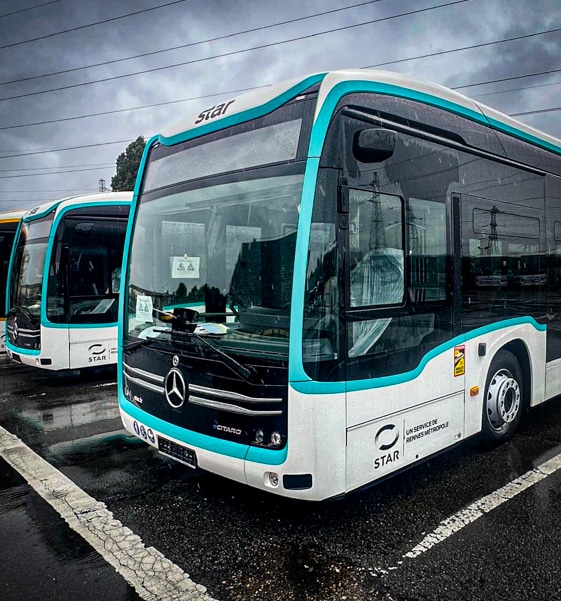 Bus du réseau STAR de Rennes, exploité par RATP DEV et habillé par Graphibus