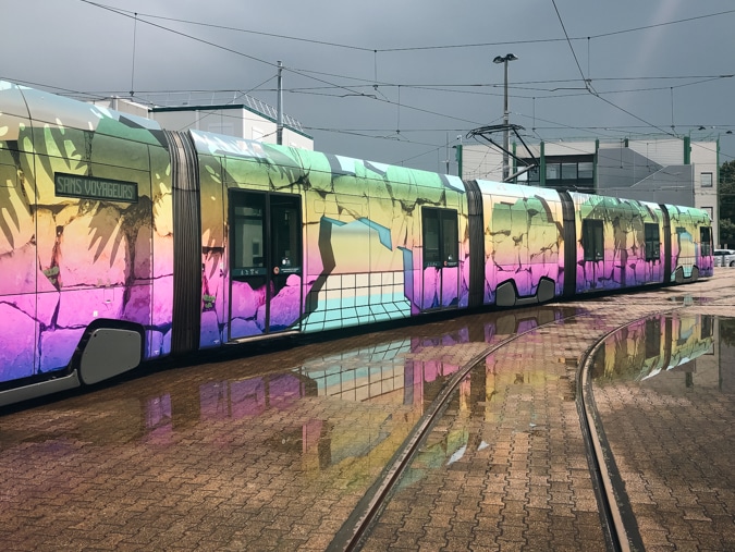 Habillage décor sur matériel ferroviaire