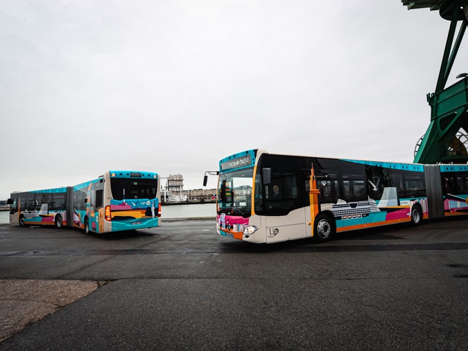 Ensemble de véhicule décoré pour le réseau de transport LIA du Havre