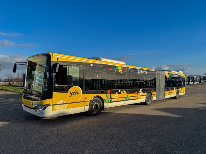 Covering intégral d'un bus accordéon