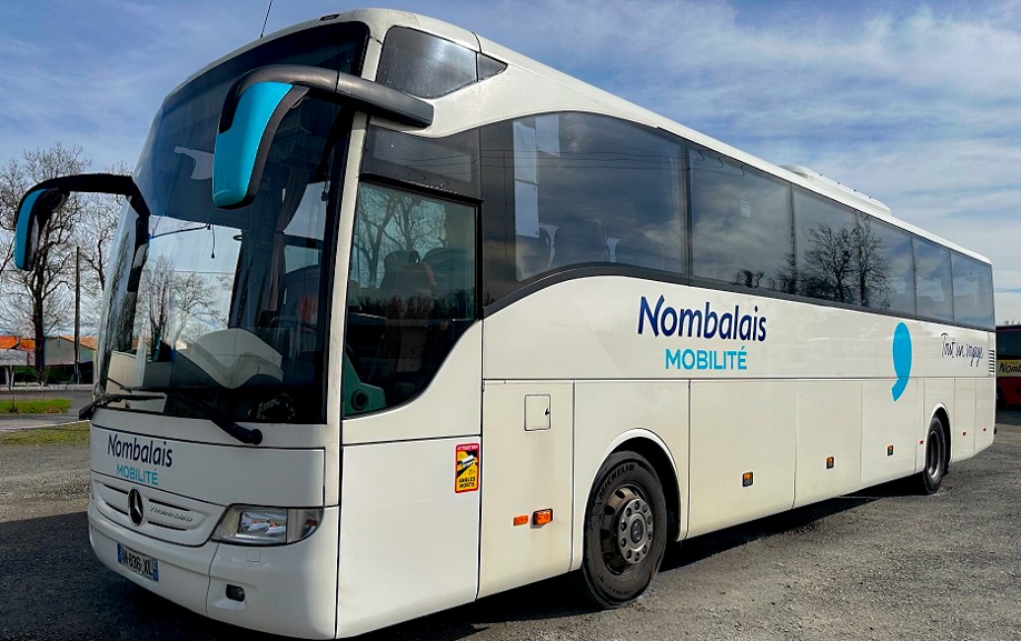 Habillage d’un autocar Nombalais Mobilité