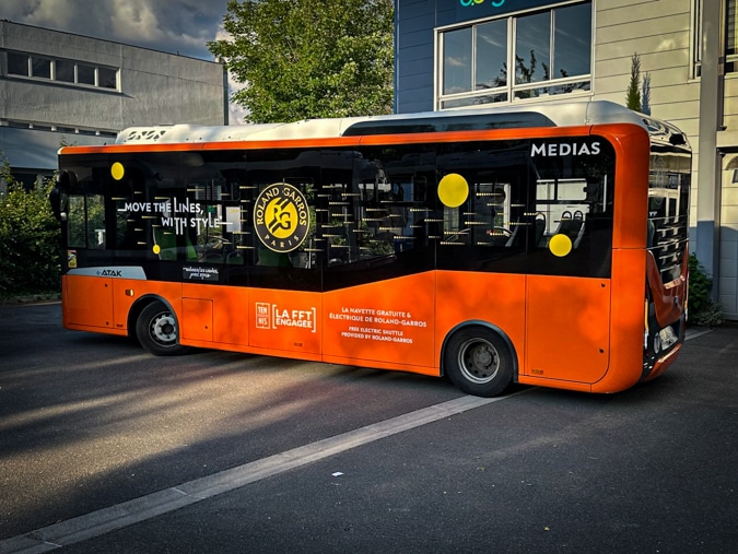 Habillage d'un bus pour un événement