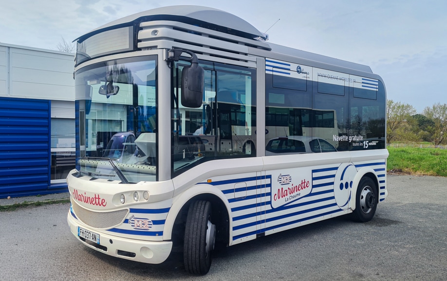 Flocage de navette de bord de mer Oléane