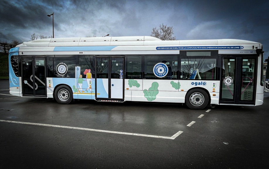 Pose de l’habillage sur flotte d’autobus